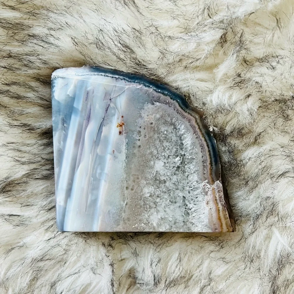 Agate Quartz Crystal Bookend - Picture 11 of 11